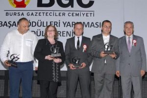 "Tahliyelerin &ouml;n&uuml;n&uuml; bireysel başvurular a&ccedil;tı"