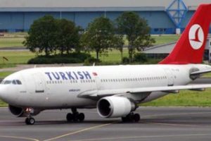 THY u&ccedil;ağında bomba paniği