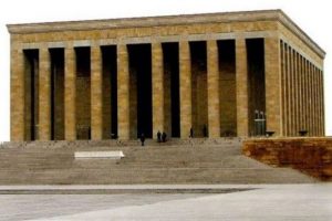 Anıtkabir'e gidiyorlar