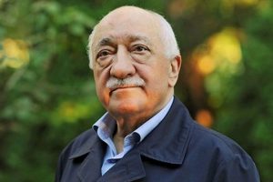 G&uuml;len'in pasaportunu iade talebi reddedildi