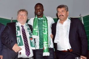 Bakaye Traore resmen Timsah oldu!