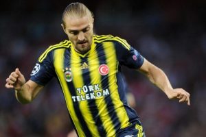Caner Erkin imzalıyor