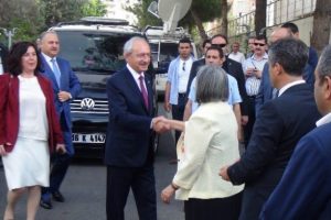 Kılı&ccedil;daroğlu'ndan Diyarbakır Belediyesi'ne ziyaret