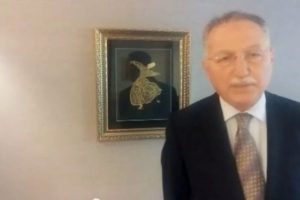 İhsanoğlu, Youtube'dan Twitter hesabını a&ccedil;ıkladı