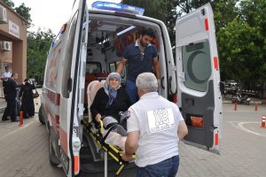 Bursa'da halı y&uuml;z&uuml;nden canlarından oluyorlardı!