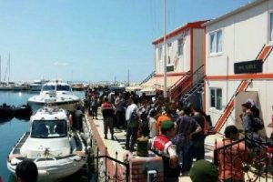 Umuda yolculuk &Ccedil;anakkale'de bitti