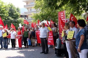 Bursa'da tahliye sevinci