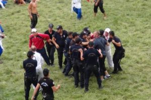 Er Meydanı'nda gerginlik!