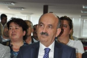 &Ccedil;atı adayla ilgili komik benzetme