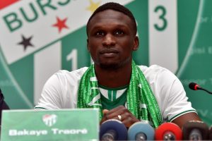Bursaspor'da &ouml;n libero bolluğu