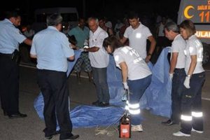 &Ccedil;arpıp ka&ccedil;an s&uuml;r&uuml;c&uuml; &ouml;ld&uuml;rd&uuml;