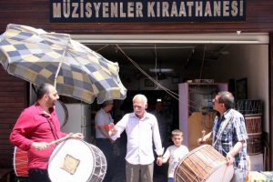Bursalı davulcular Ramazan'a hazır