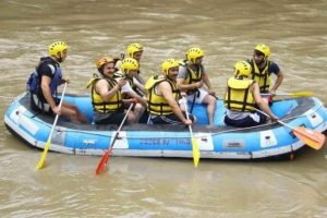 G&ouml;rme engelli gazeteci yazarın rafting heyecanı