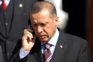 Başbakan'dan s&uuml;rpriz g&ouml;r&uuml;şme!