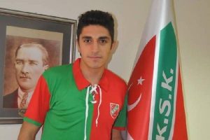 Karşıyaka Abdullah'ı aldı