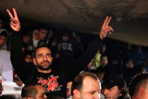 İsrail direnişin sembol&uuml; İsavi'yi yeniden g&ouml;zaltına aldı