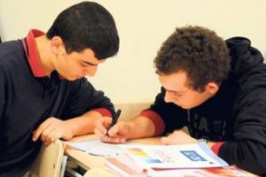 &Uuml;niversiteyi kazanamayanlara k&ouml;t&uuml; haber