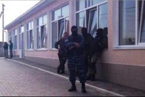 Rus polisi Kırım'da 'aşırılık&ccedil;ı' bahane arıyor!