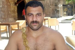 Berber &ccedil;ıraklığından başpehlivanlığa