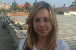 15 yaşındaki kız yatağında &ouml;l&uuml; bulundu