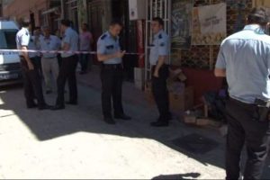 Şehrin g&ouml;beğinde kurşun yağdırdı