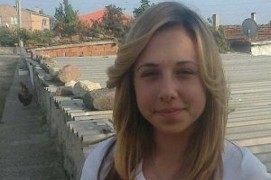 15 yaşındaki gen&ccedil; kız yatağında &ouml;l&uuml; bulundu