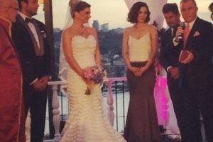 Pelin Karahan Bedri G&uuml;ntay ile d&uuml;nya evine girdi