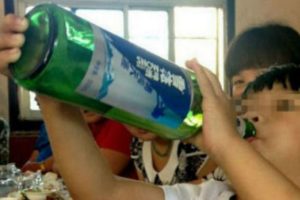 D&uuml;nyanın en gen&ccedil; alkoliği