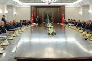 Ankara kulislerinde merak uyandıran raslantı