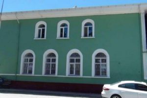 Deprem b&ouml;lgesinde minare korkusu