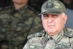 &Ouml;zel'e 'm&uuml;dahil olun' &ccedil;ağrısı