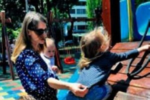 İki &ccedil;ocukla park ser&uuml;veni yordu!...