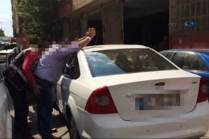 Uyuşturucu tacirleri b&ouml;yle yakalandı