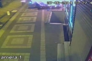Fırını kundaklama anı kamerada!