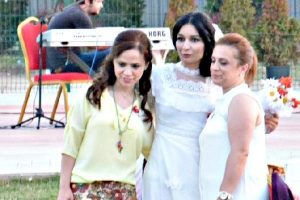 Damatsız d&uuml;ğ&uuml;n yapan &ouml;ğretmen ortadan kayboldu