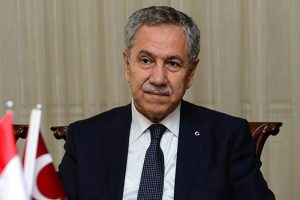 "Bug&uuml;n Ekmel Bey diyen, yarın..."