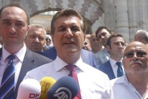 ''Hikmet &Ccedil;etin'in aday g&ouml;sterilmesini istedim ama...''
