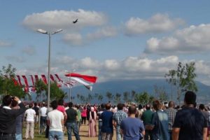 Solo T&uuml;rk nefes kesti