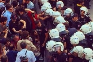 Taksim'de yer iftarına polis engeli