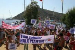Bodrum'da şezlong eylemi