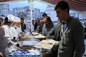 En uzun orucun tutulduğu Kırklareli'nde iftar