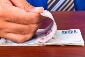 "Dikkat, vergi borcunuz var, &ouml;deyin"