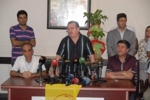 Dicle kamera karşısına ge&ccedil;ti