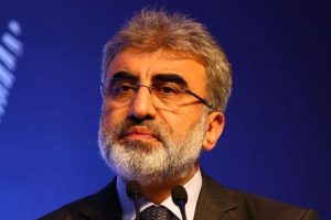 Bakan a&ccedil;ıkladı: Elektrik ve doğalgaza...