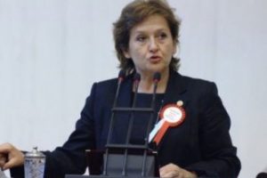 Birg&uuml;l Ayman G&uuml;ler'den İhsanoğlu ve cemaat a&ccedil;ıklaması
