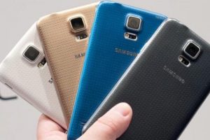 Galaxy S5 Samsung'u sarstı