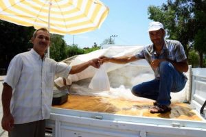 Sıcaktan bunalanlara kar serinliği