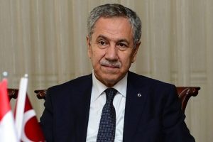 "TTK K&uuml;t&uuml;phanesi d&uuml;nyaya a&ccedil;ıldı"