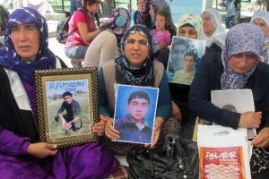 &Ouml;calan'ın mesajı o anneleri heyecanlandırdı