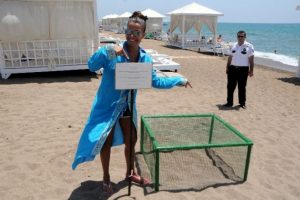 Caretta carettalara kafesli koruma